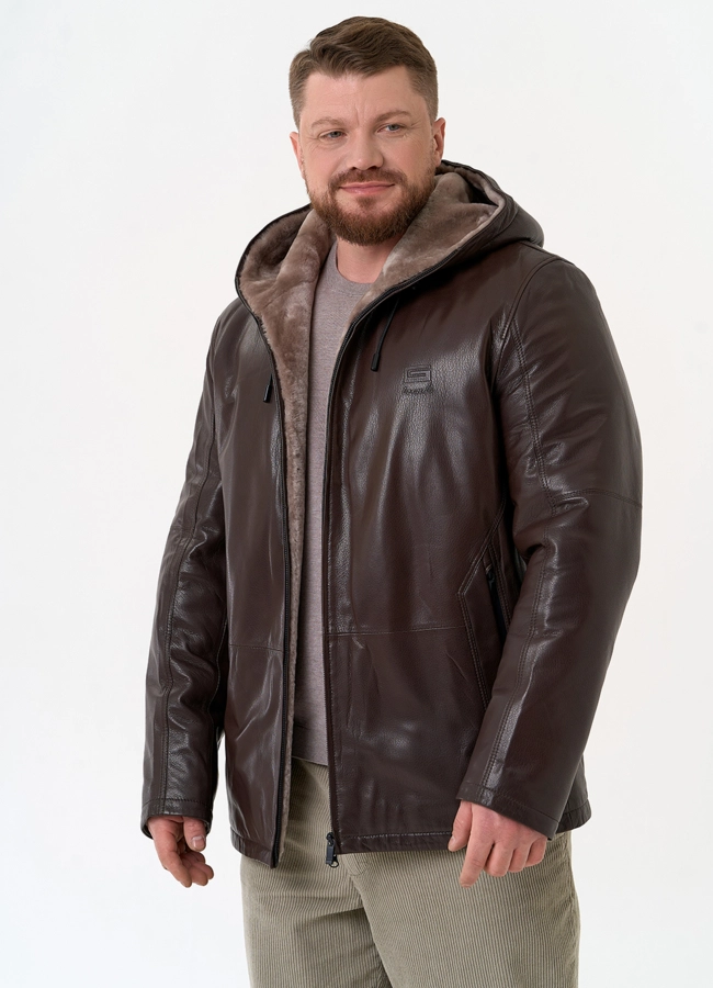 Мужская дубленка коричневого цвета с капюшоном модель № 31777 универмаг малина