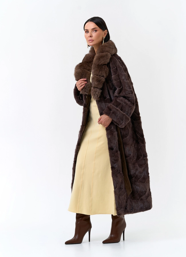 Женская шуба из меха норки с воротником из меха песца модель № 33711 универмаг малина