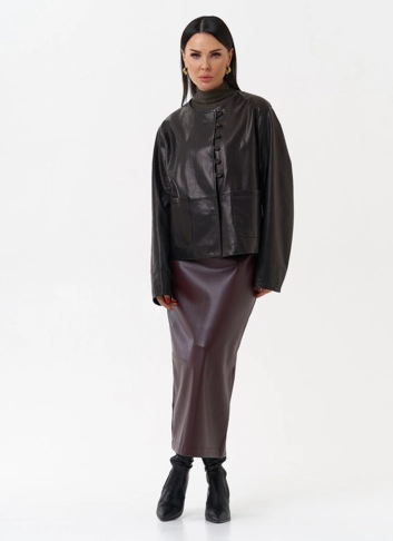 Кожаная куртка на пуговицах фото