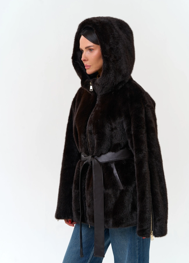 Женское пальто из эко меха модель № 33864 в кредит