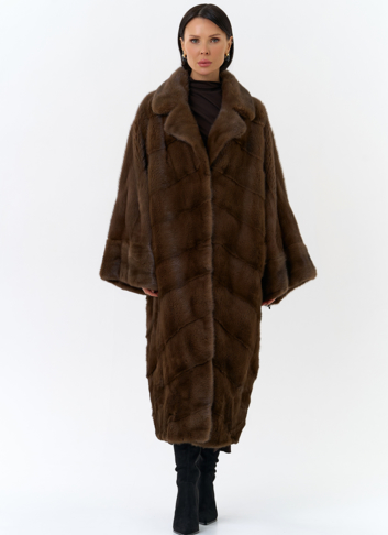 Шуба оверсайз с английским воротником