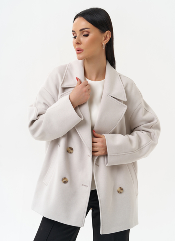 Укороченное двубортное пальто